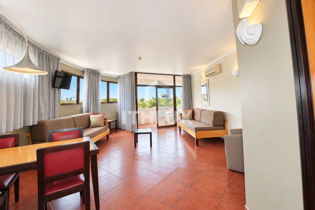 Apartamento T1 para Venda em Albufeira e Olhos de Água Foto 7