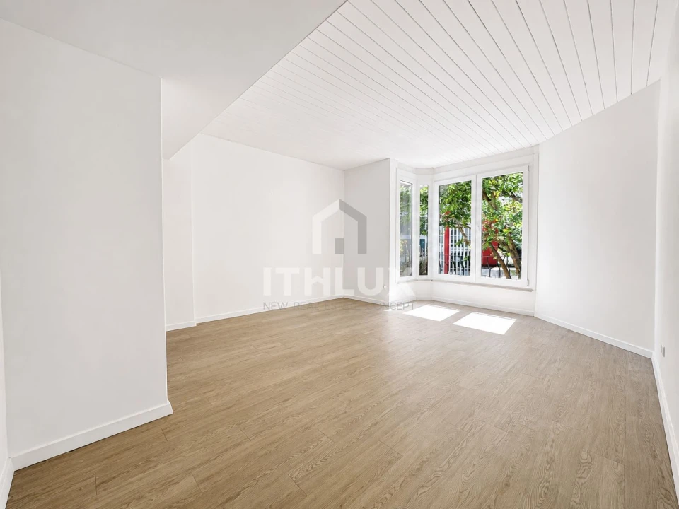 Apartamento T2 para Venda em Cascais e Estoril Foto 3