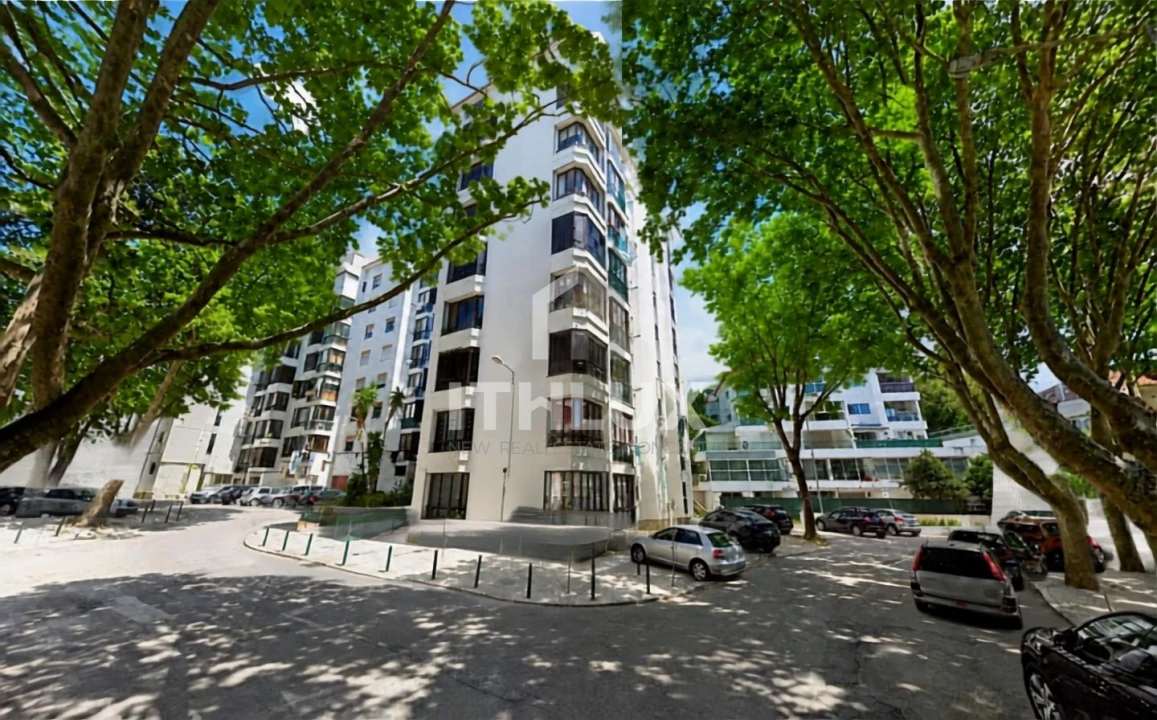 Apartamento T2 para Venda em Cascais e Estoril Foto 1