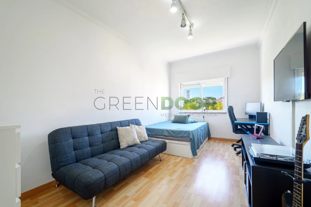 Apartamento T3 para Venda em Corroios Foto 19