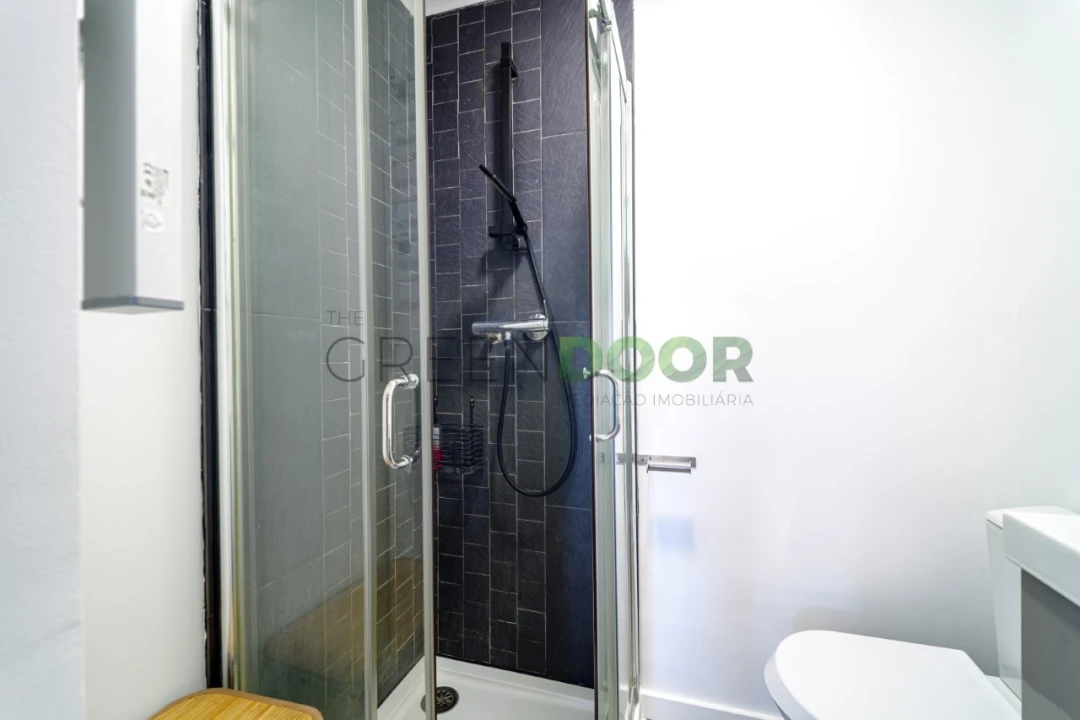 Apartamento T3 para Venda em Corroios Foto 24