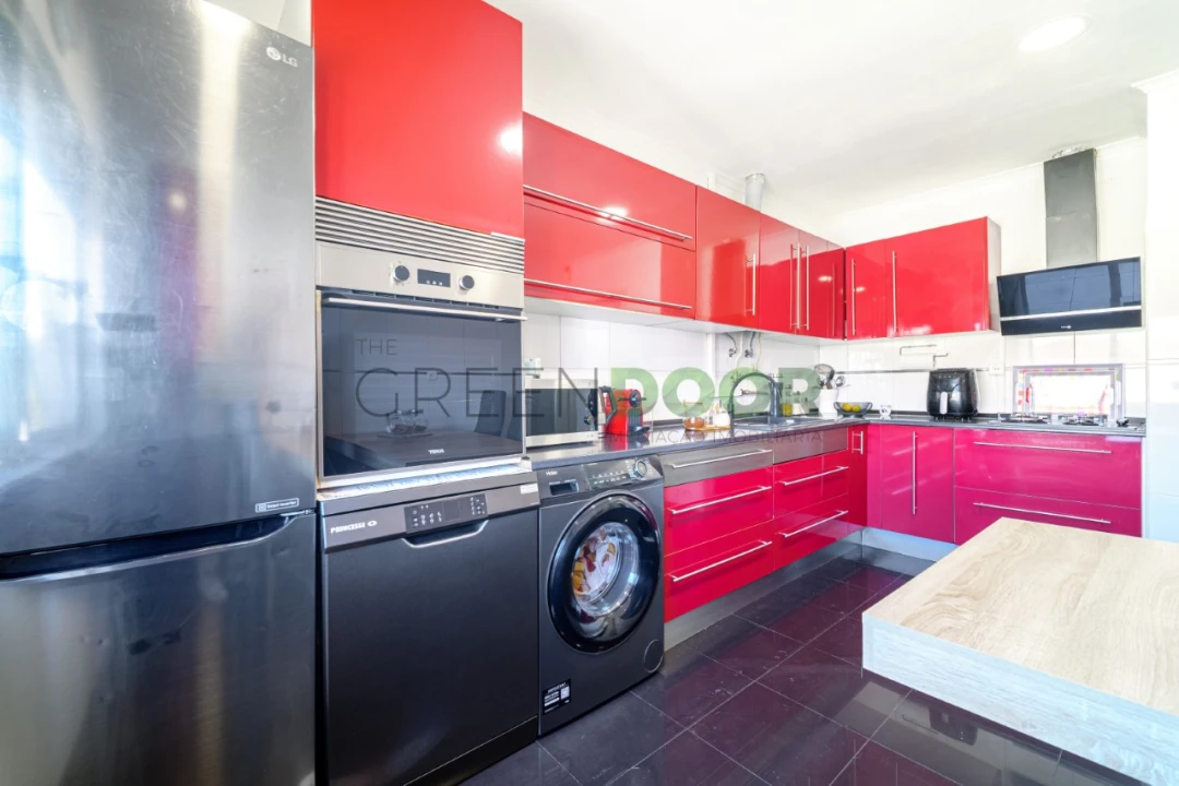 Apartamento T3 para Venda em Corroios Foto 26