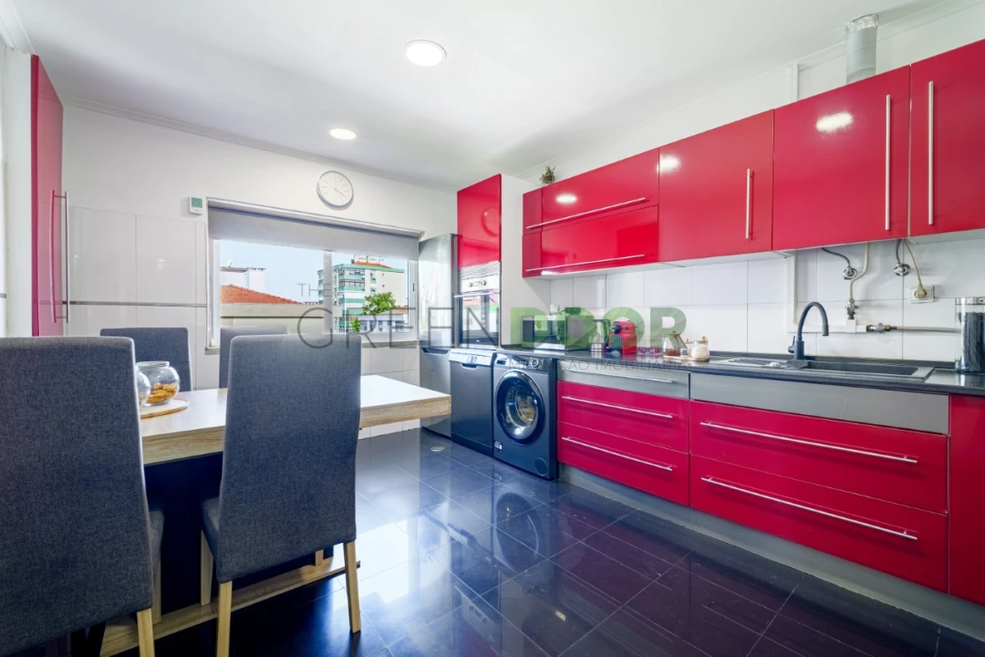Apartamento T3 para Venda em Corroios Foto 25