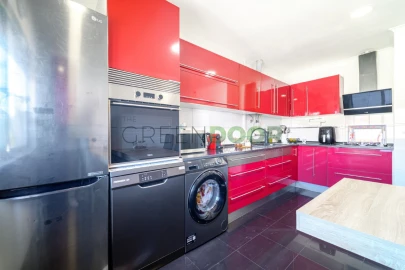 Apartamento T3 para Venda em Corroios