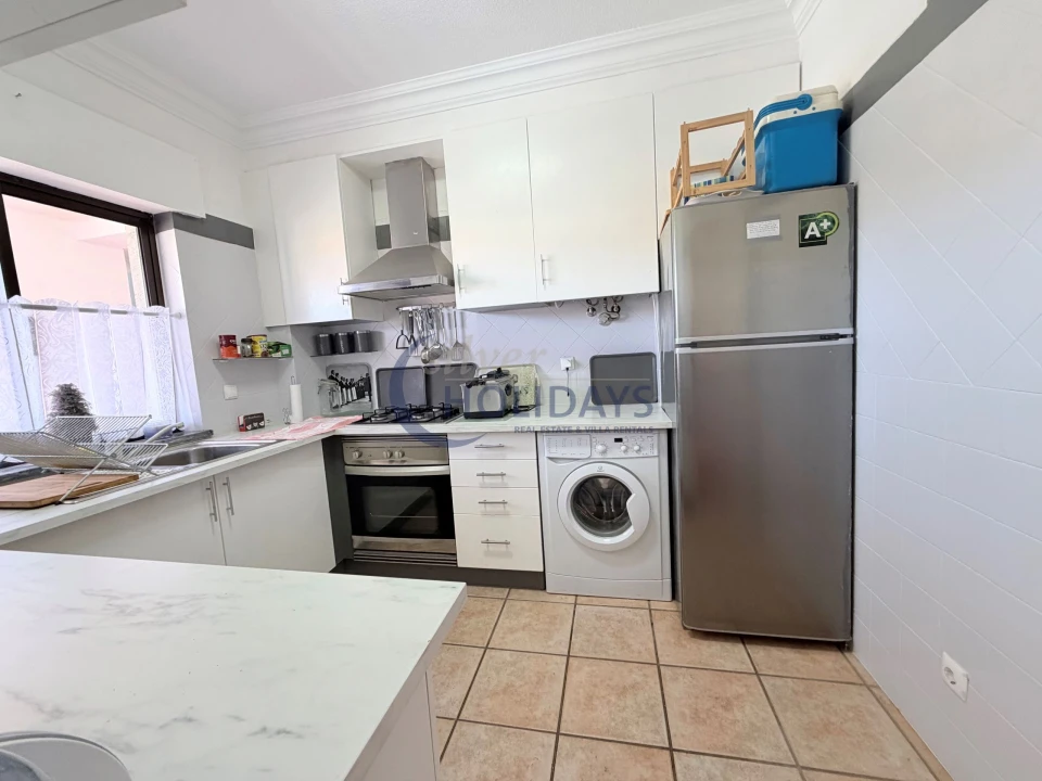 Apartamento T2 para Venda em Quarteira Foto 7