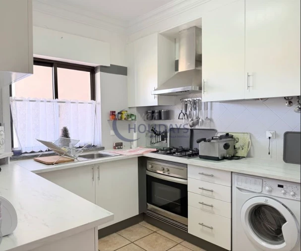 Apartamento T2 para Venda em Quarteira Foto 8