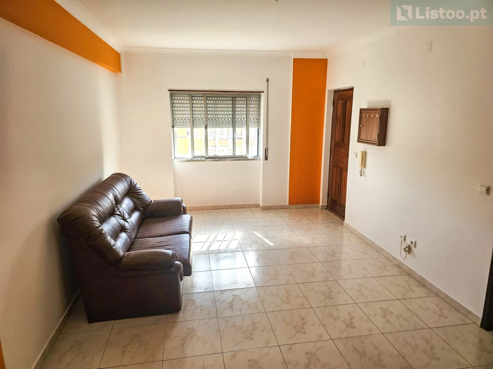 Apartamento T3 para Venda em Santa Maria, São Pedro e Matacães Foto 2