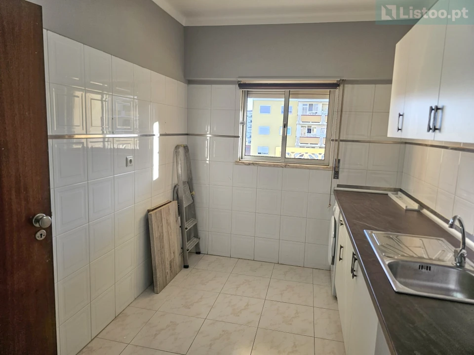 Apartamento T3 para Venda em Santa Maria, São Pedro e Matacães Foto 23