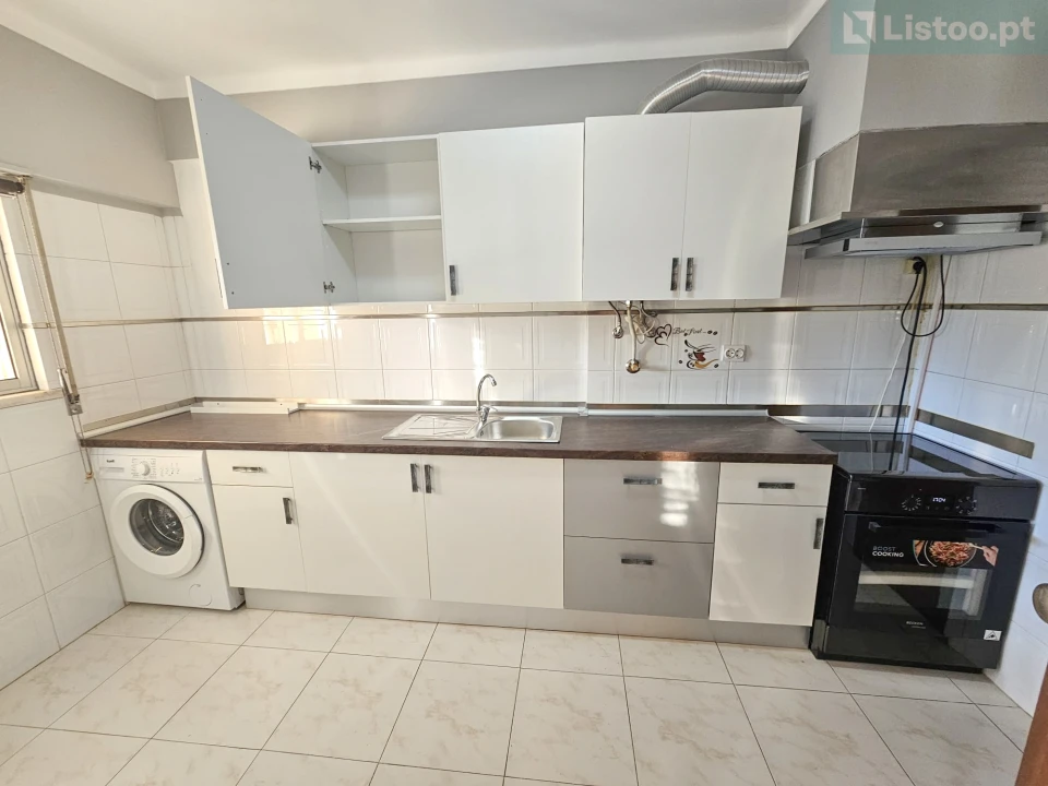 Apartamento T3 para Venda em Santa Maria, São Pedro e Matacães Foto 20