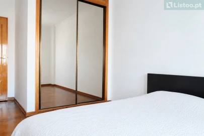 Apartamento T2 para Venda em Algés, Linda-A-Velha e Cruz Quebrada-Dafundo