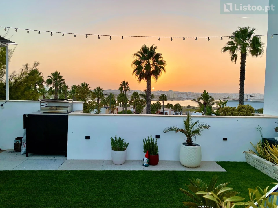 Apartamento T3 para Venda em Ferragudo Foto 3