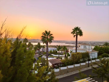 Apartamento T3 para Venda em Ferragudo
