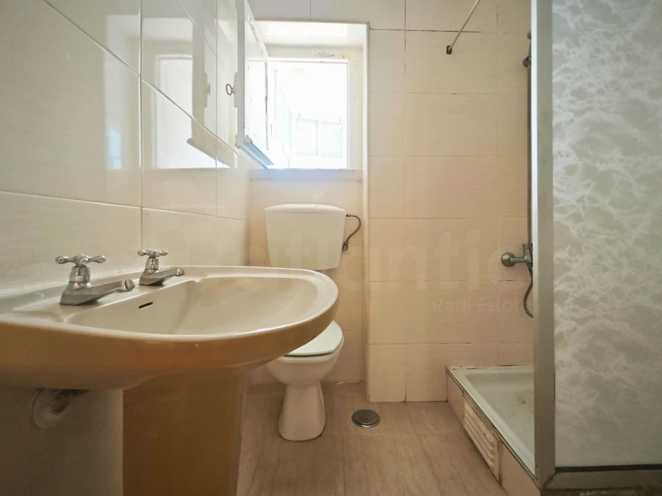 Apartamento T2 para Venda em Mina de Água Foto 15