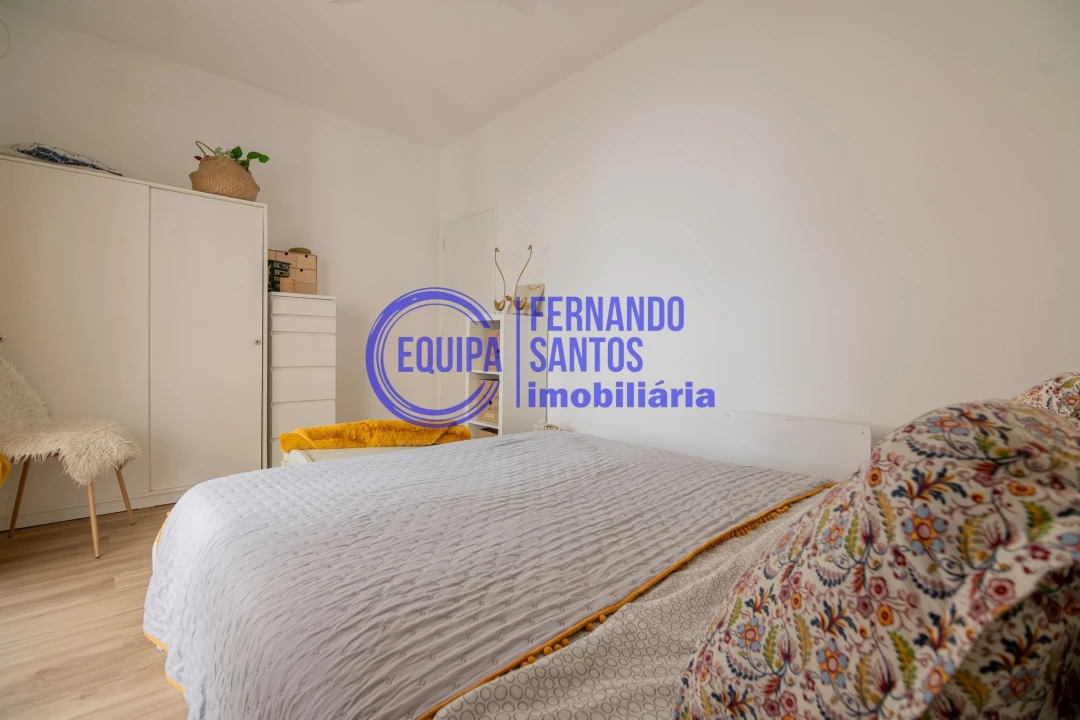 Apartamento T1 para Venda em Silves Foto 10