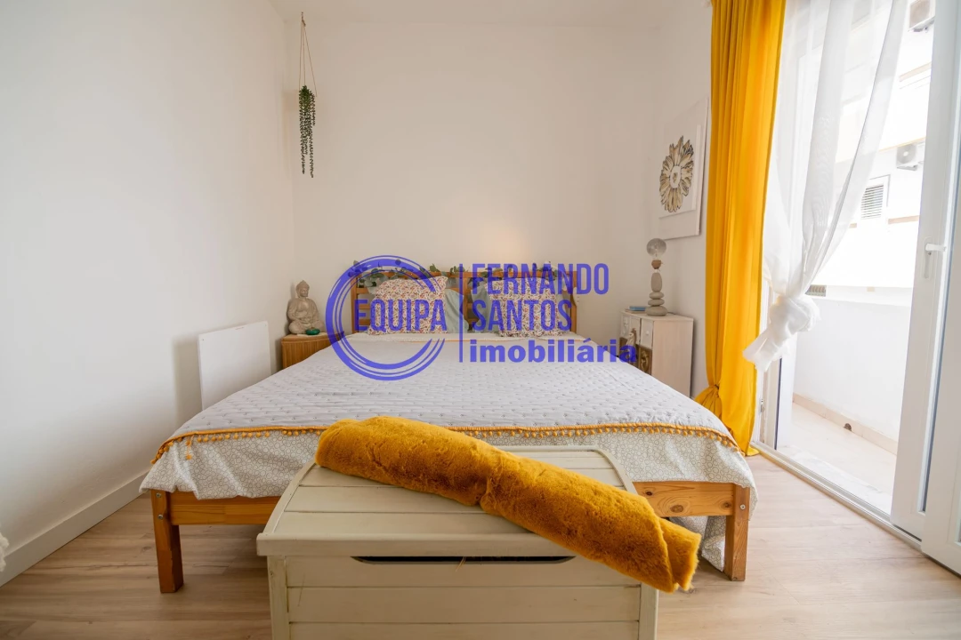 Apartamento T1 para Venda em Silves Foto 12