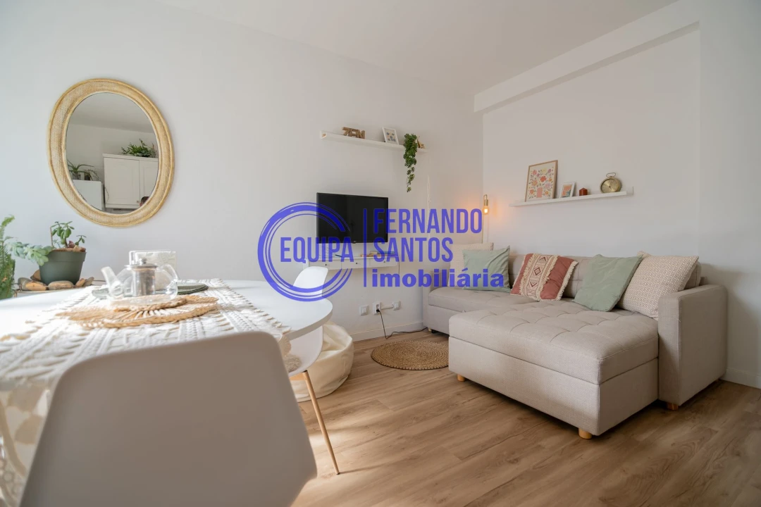 Apartamento T1 para Venda em Silves Foto 33