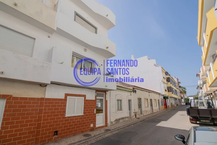 Apartamento T1 para Venda em Silves Foto 2