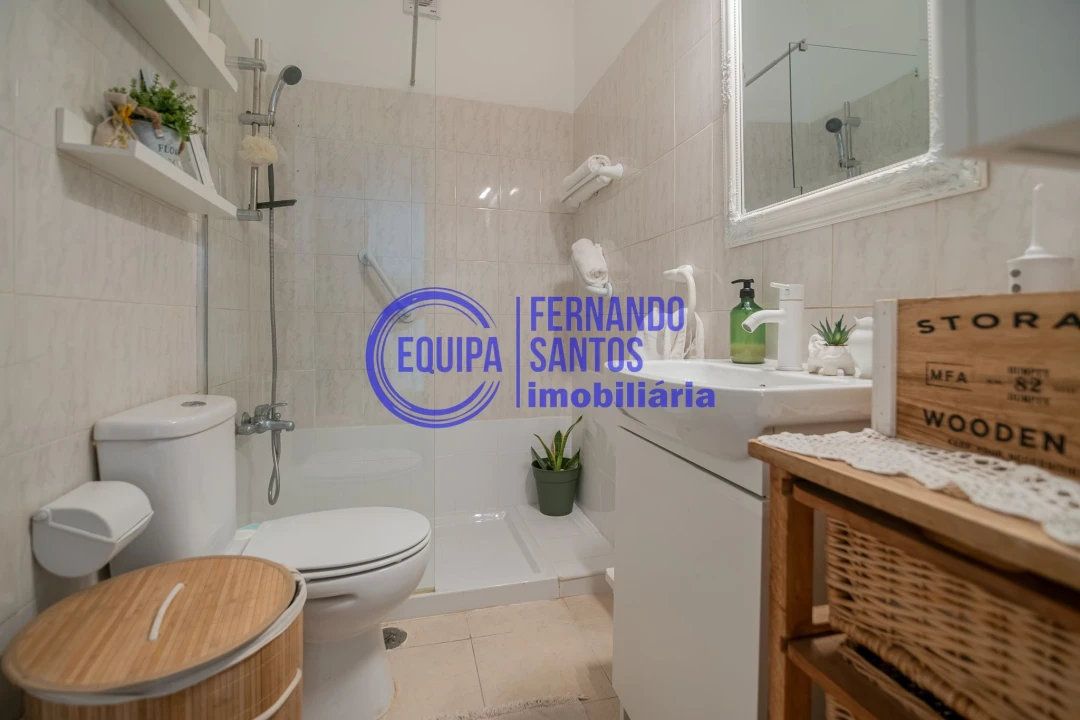 Apartamento T1 para Venda em Silves Foto 15