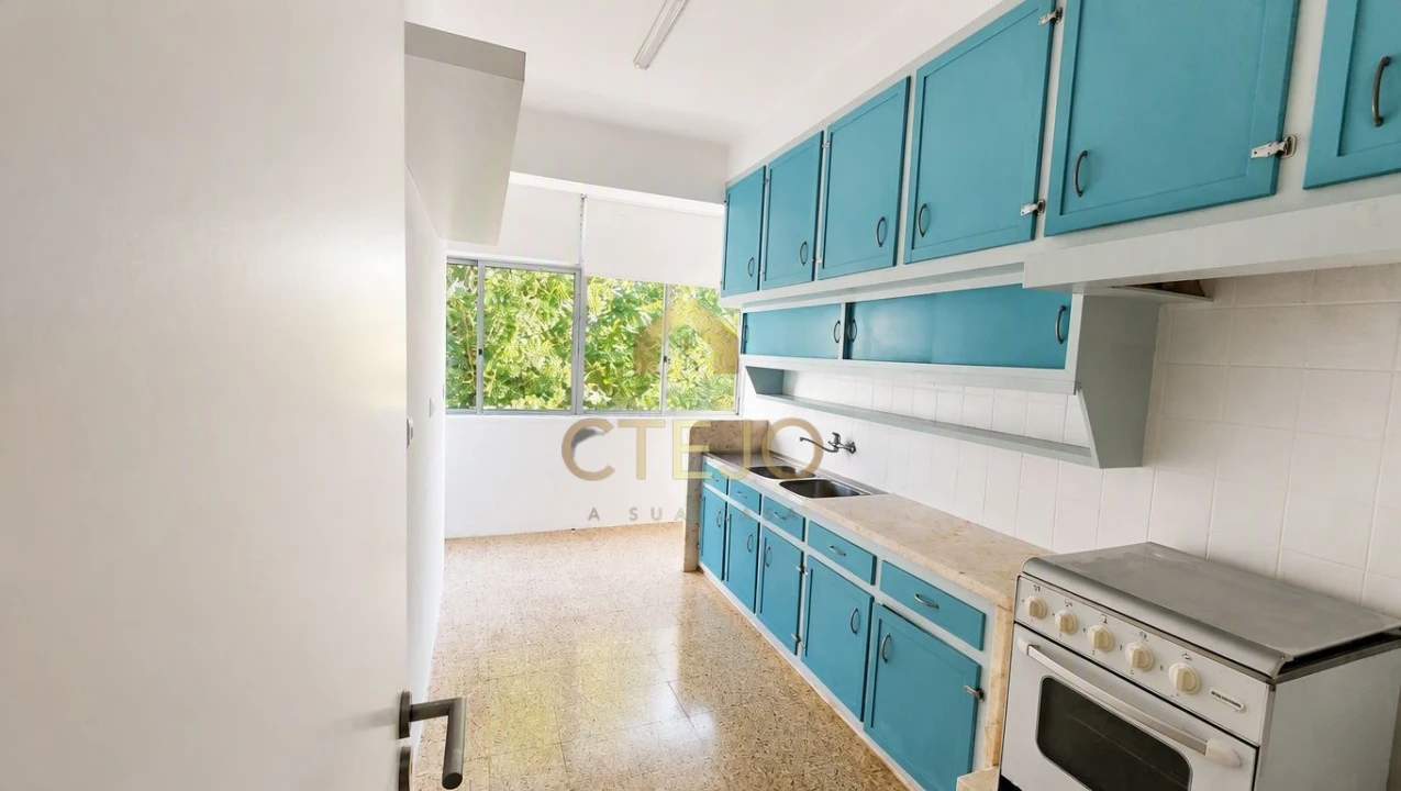 Apartamento T2 para Venda em Santa Iria de Azoia, São João da Talha e Bobadela Foto 1