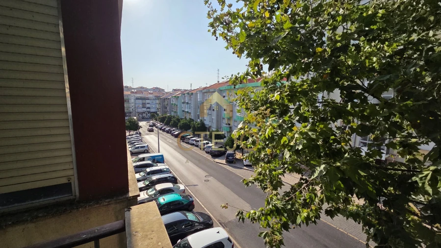 Apartamento T2 para Venda em Santa Iria de Azoia, São João da Talha e Bobadela Foto 21