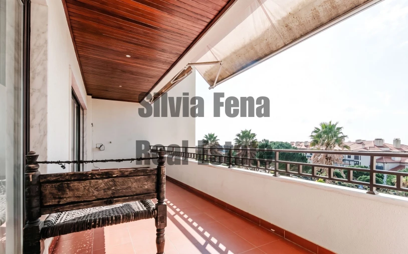 Apartamento T2 para Venda em Agualva e Mira-Sintra Foto 14