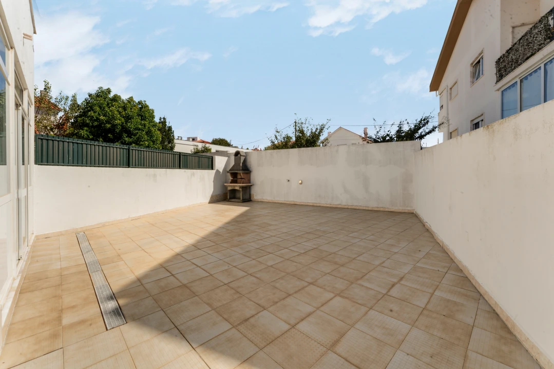 Moradia T4 para Venda em Carcavelos e Parede Foto 29