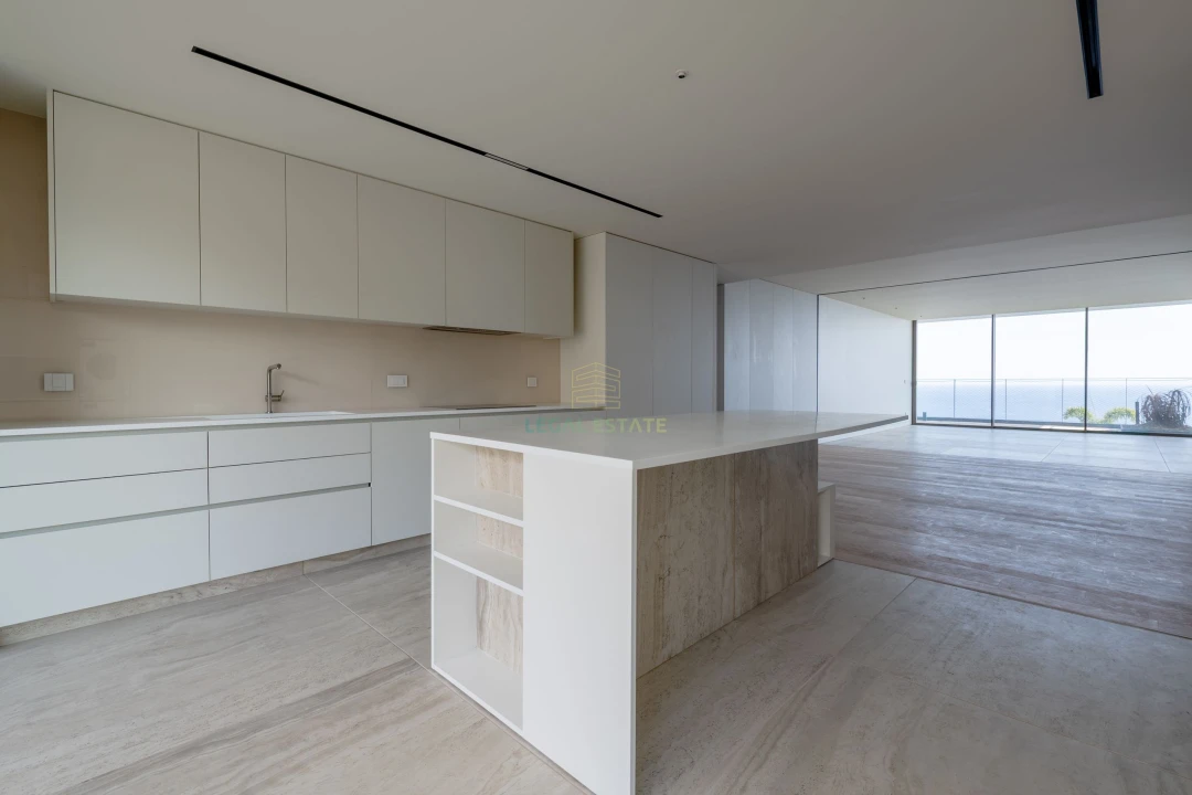 Apartamento T3 para Venda em São Martinho Foto 28