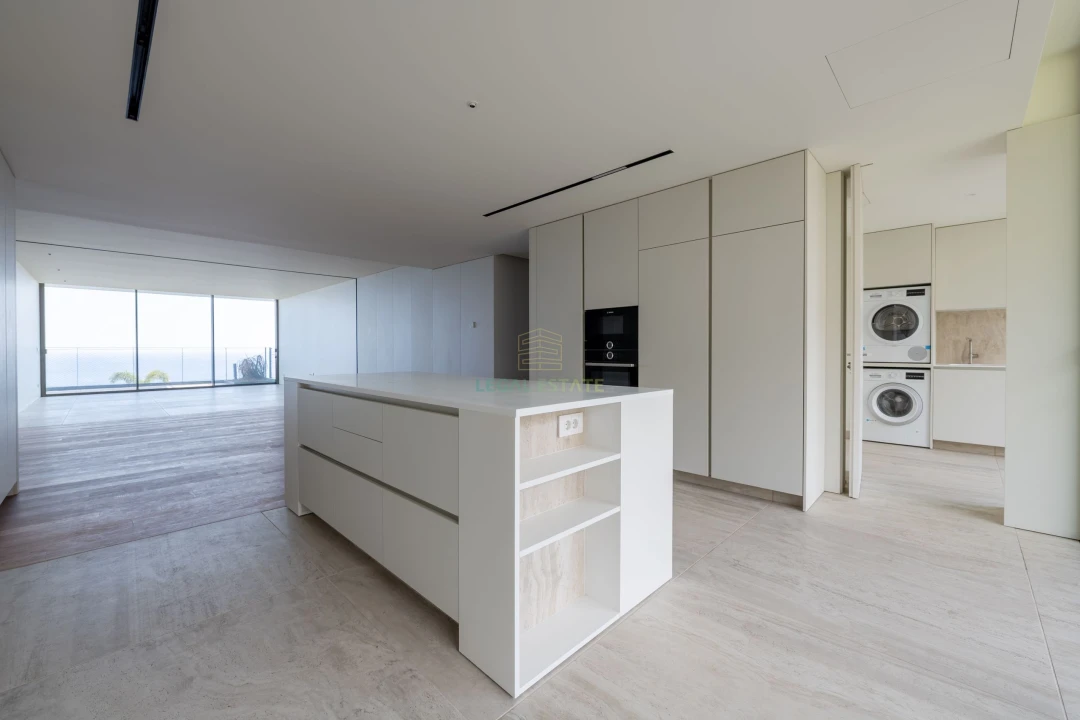 Apartamento T3 para Venda em São Martinho Foto 33