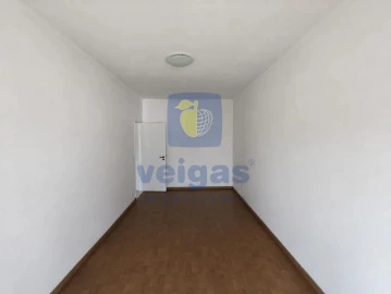 Apartamento T1 para Venda em Baixa da Banheira e Vale da Amoreira