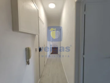 Apartamento T1 para Venda em Baixa da Banheira e Vale da Amoreira