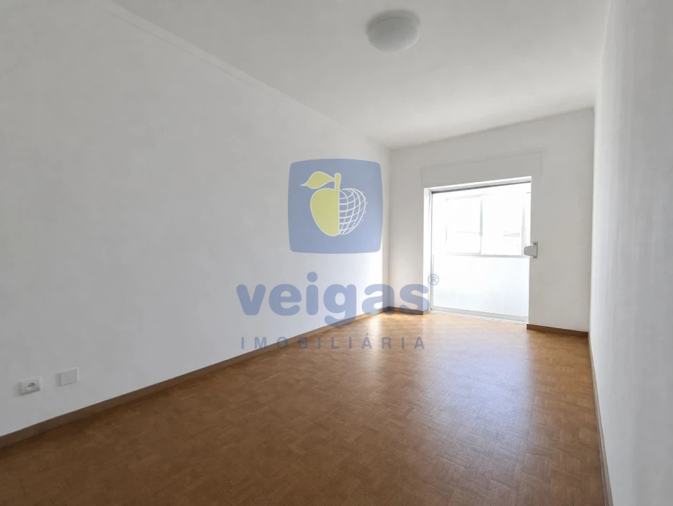 Apartamento T1 para Venda em Baixa da Banheira e Vale da Amoreira Foto 15