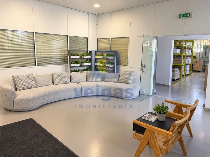Armazém para Venda em Marvila Foto 4