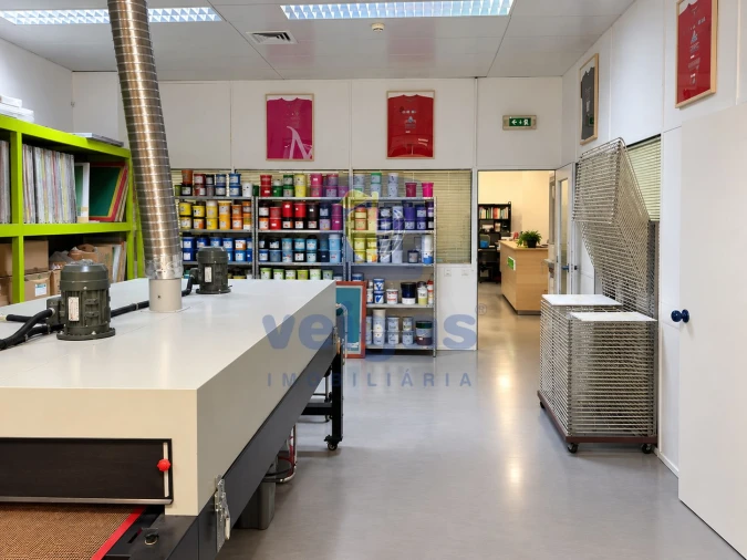 Armazém para Venda em Marvila Foto 8