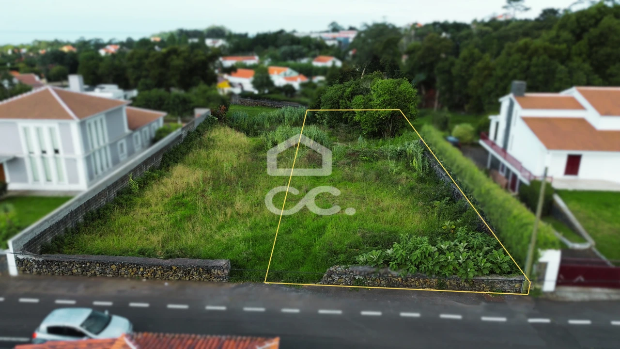 Terreno para Venda em São Mateus da Calheta Foto 15
