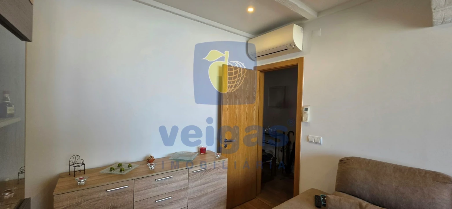 Apartamento T2 para Venda em Agualva e Mira-Sintra Foto 14