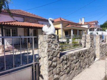 Moradia T3 para Venda em Loures