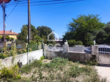 Moradia T3 para Venda em Loures