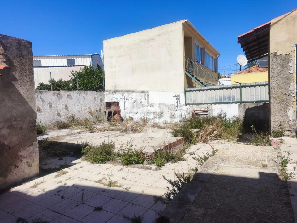 Moradia T3 para Venda em Loures Foto 5