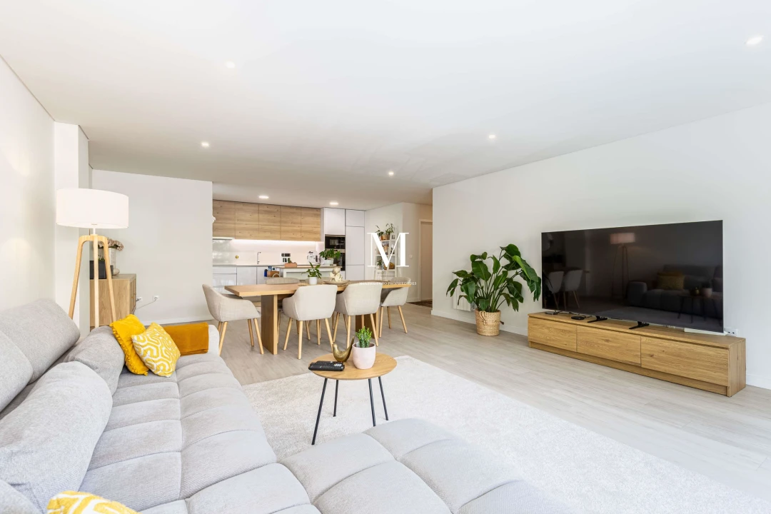 Apartamento T3 para Venda em Moreira Foto 8