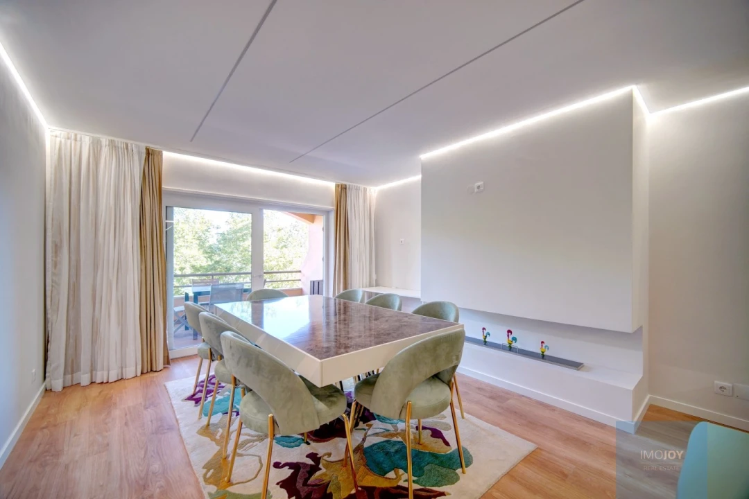 Apartamento T3 para Venda em Cascais e Estoril Foto 2