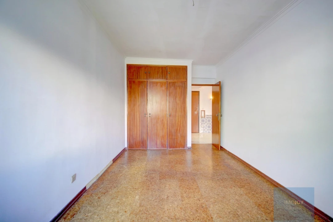 Apartamento T1 para Venda em Algés, Linda-A-Velha e Cruz Quebrada-Dafundo Foto 11