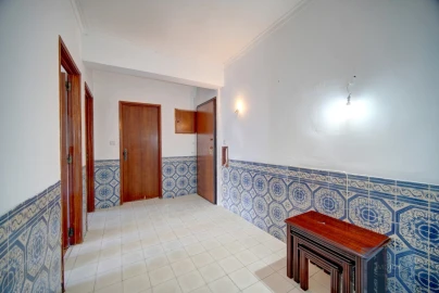 Apartamento T1 para Venda em Algés, Linda-A-Velha e Cruz Quebrada-Dafundo
