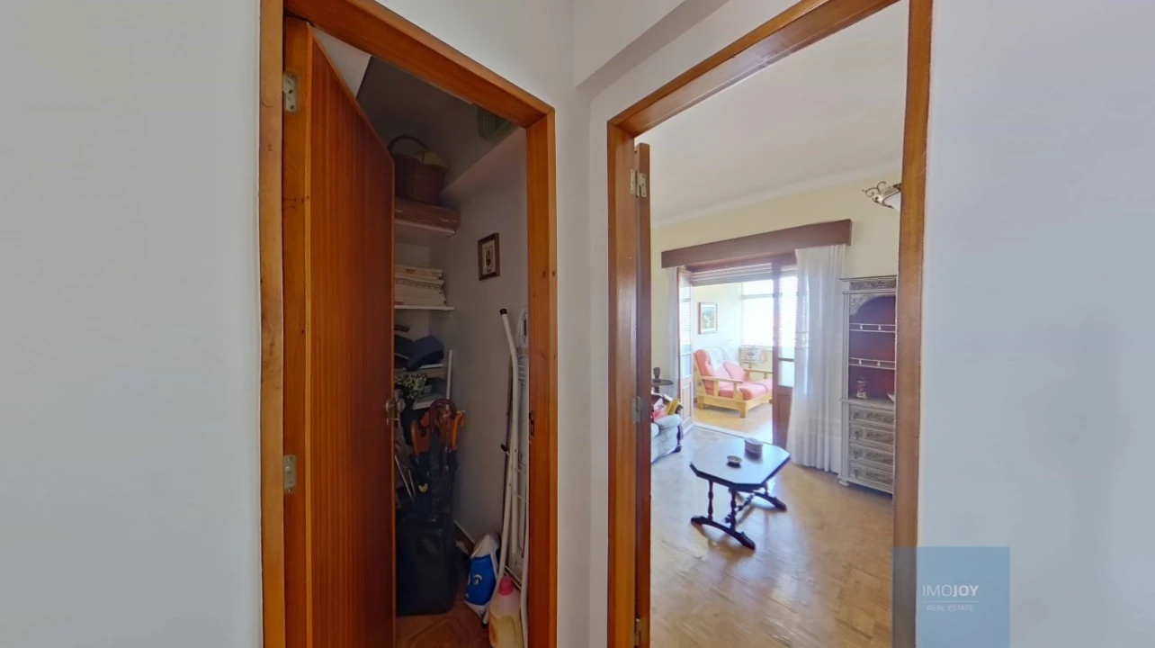 Apartamento T1 para Venda em Almada, Cova da Piedade, Pragal e Cacilhas Foto 17