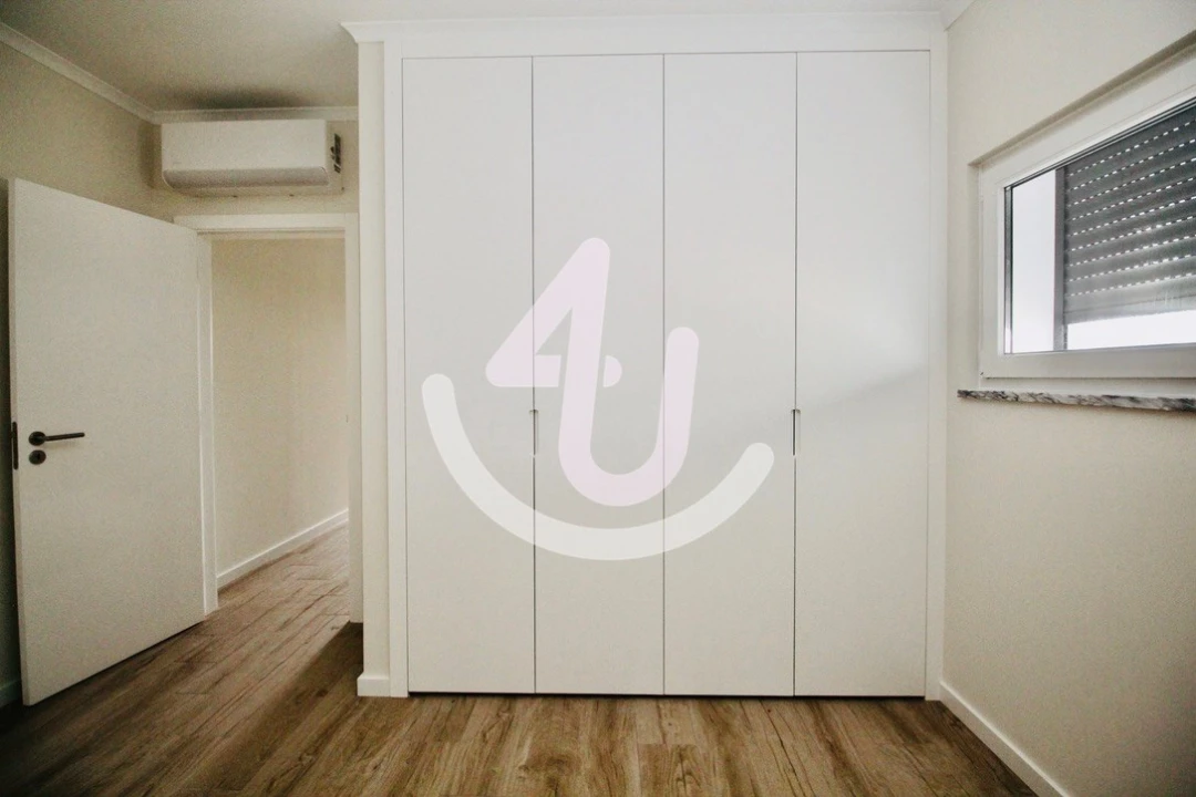 Apartamento T1 para Venda em Alfeizerão Foto 39