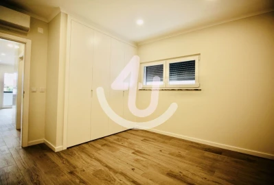 Apartamento T1 para Venda em Alfeizerão