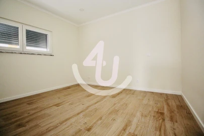 Apartamento T1 para Venda em Alfeizerão