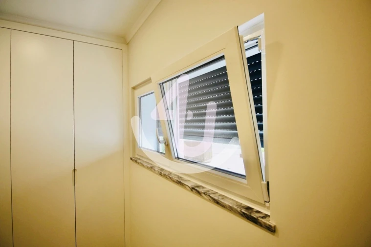 Apartamento T1 para Venda em Alfeizerão Foto 18
