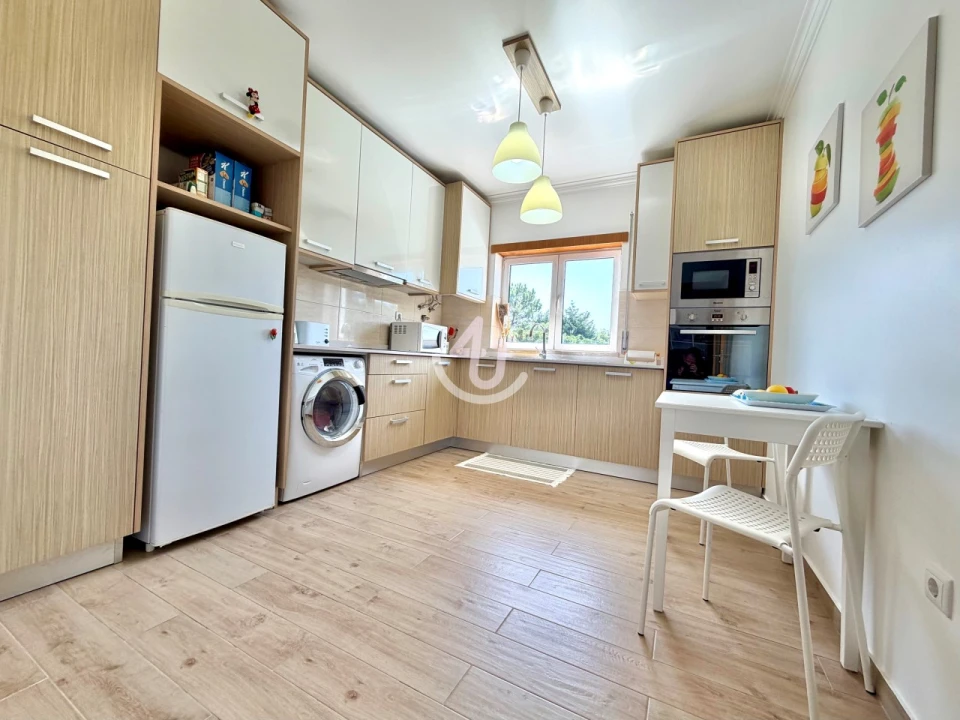 Apartamento T2 para Venda em Tornada e Salir do Porto Foto 7