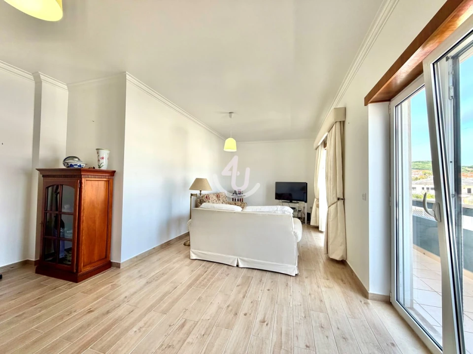 Apartamento T2 para Venda em Tornada e Salir do Porto Foto 34