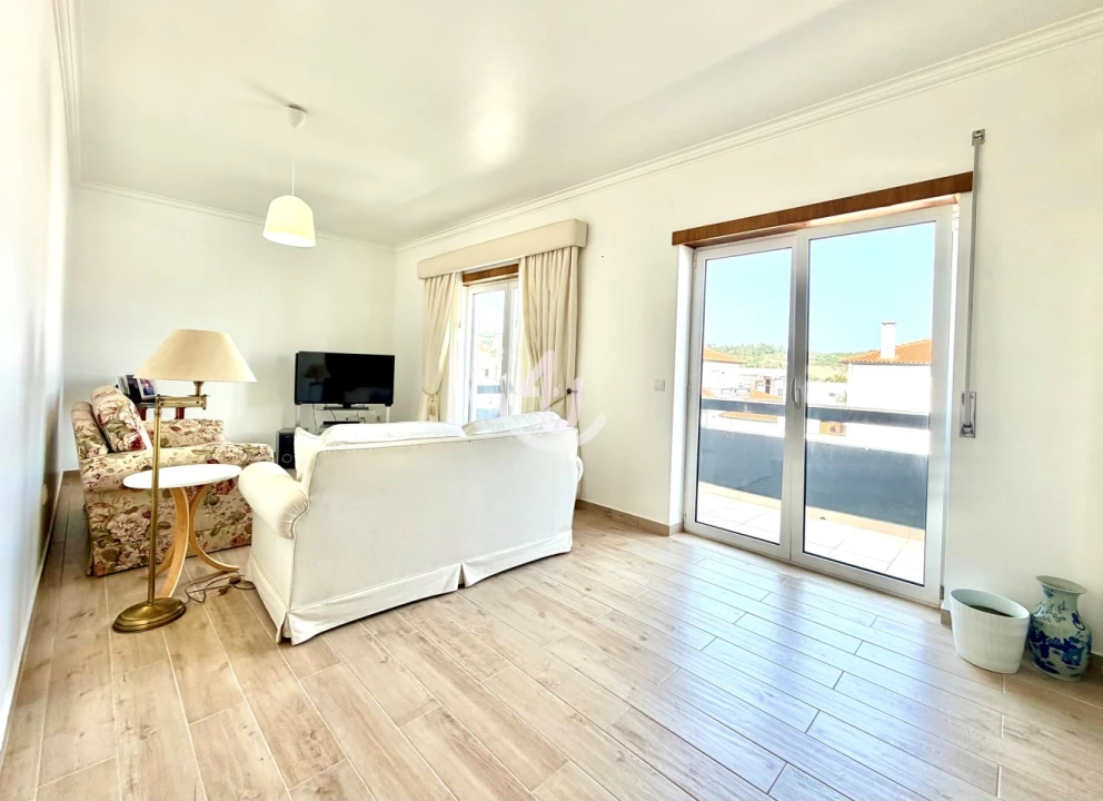Apartamento T2 para Venda em Tornada e Salir do Porto Foto 27